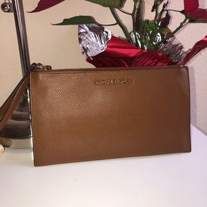 Micheal Kors wallet